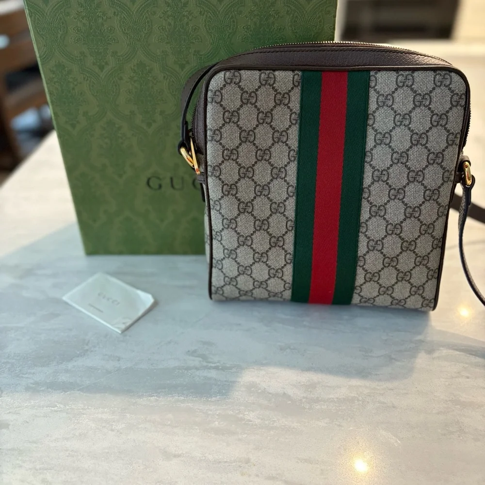 Gucci crossbody - Picture 7 of 12